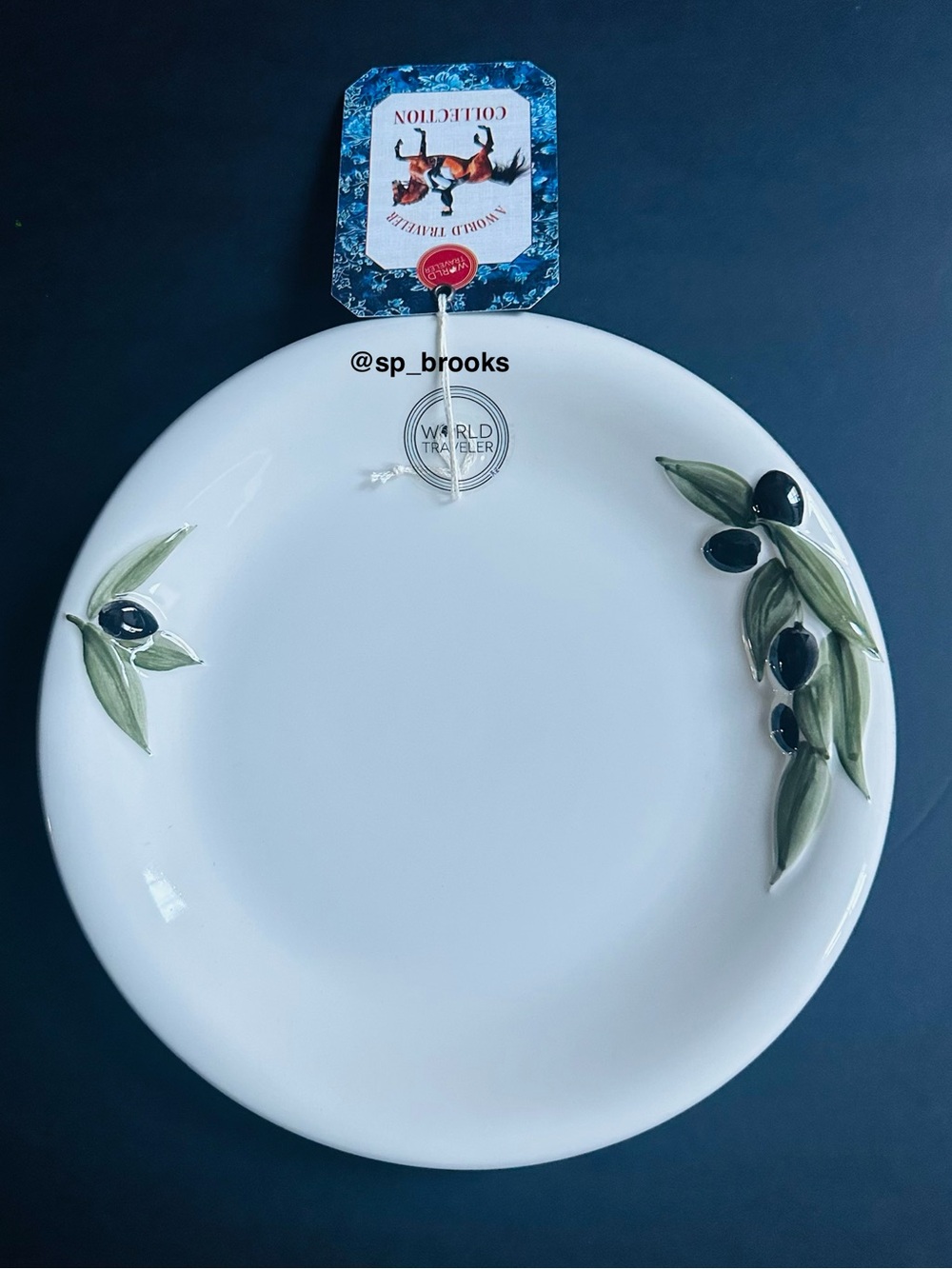 🎁2PC Hand Painted Home Ivory Olive Accent Ceramic Dinner Plate - 10.25” Dia.